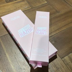 The Skinny Confidential Facial Razor